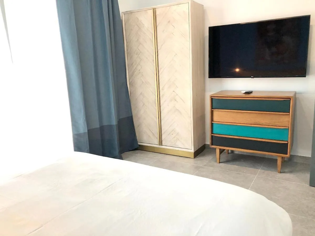 Apartments By Sliema Promenade And Beach